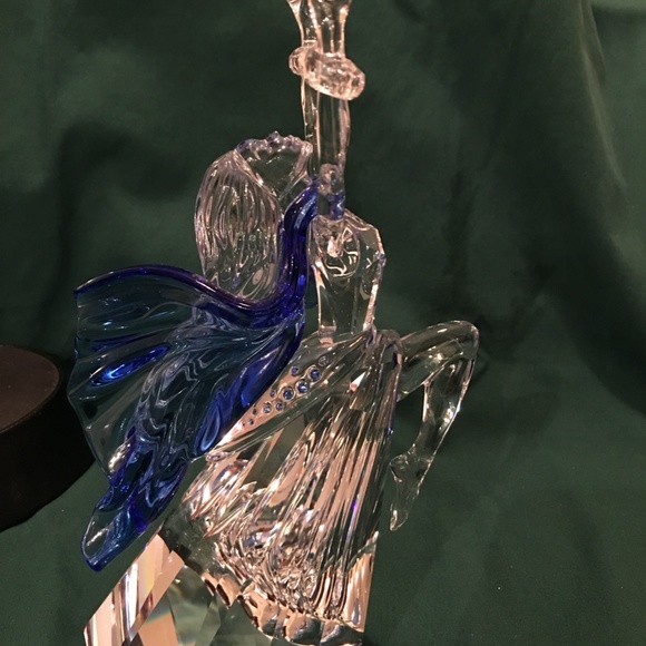 SWAROVSKI CRYSTAL DANCER "ISADORA" SCS 2002 ANNUAL - Picture 3 of 6